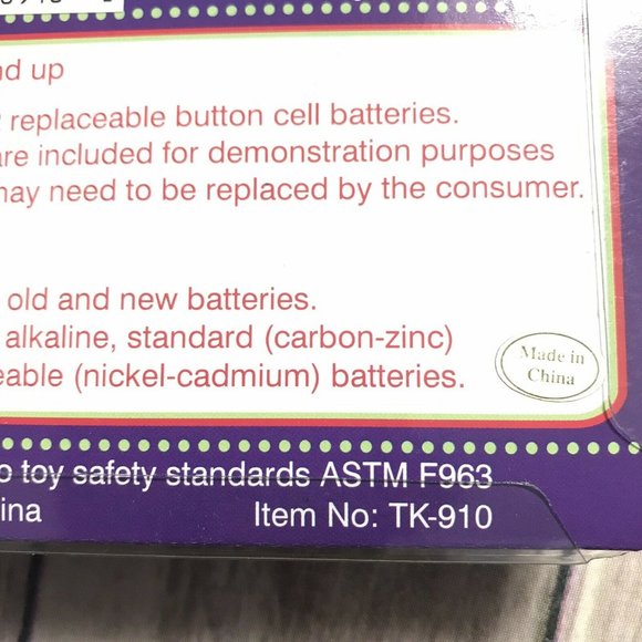 Vintage Dinkie Dino Virtual Pet DinoKun Keychain Red - Picture 2 of 3